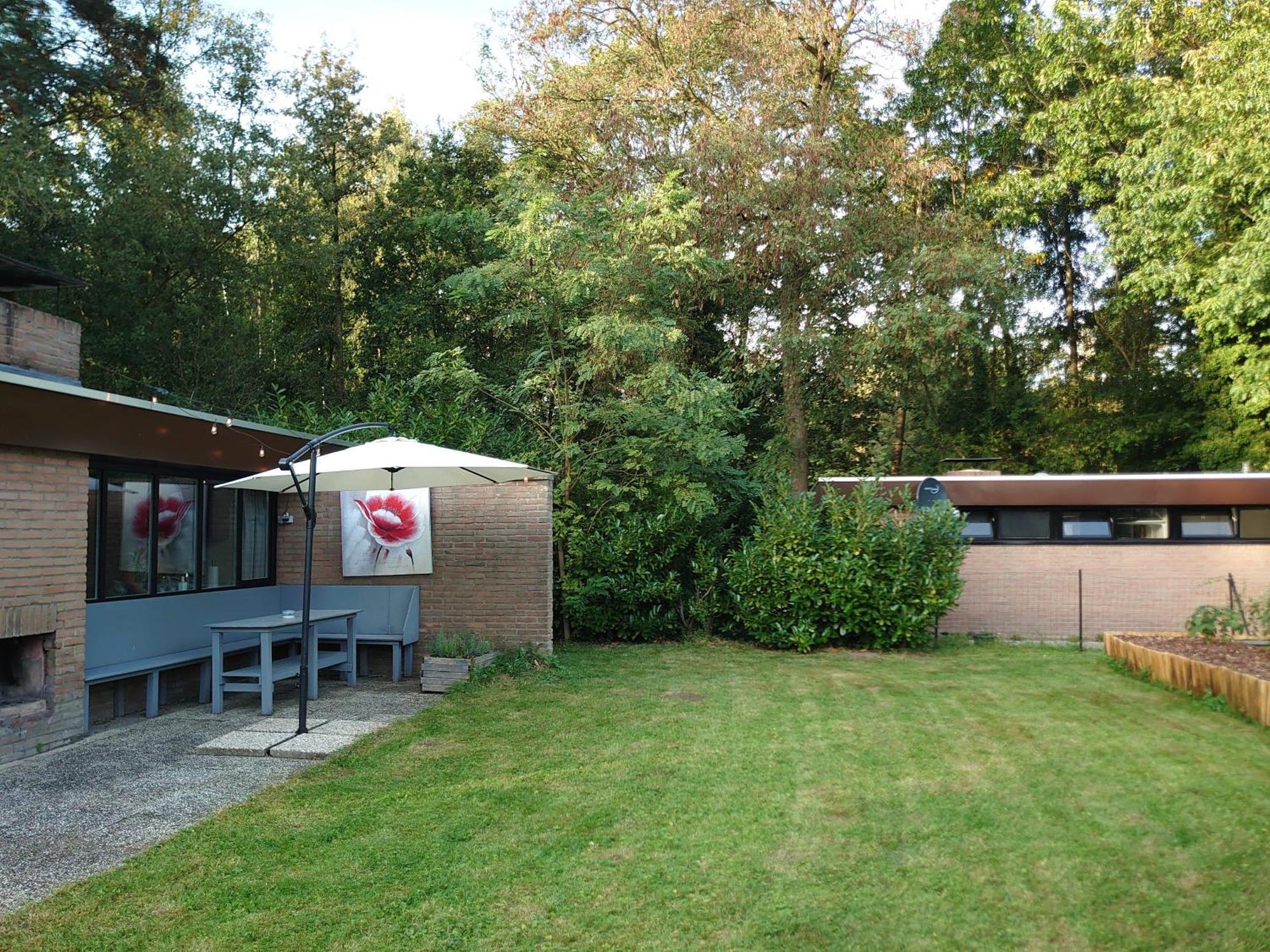 Zonnige Vrijstaande Bungalow In Prachtige Omgeving! Rekem المظهر الخارجي الصورة