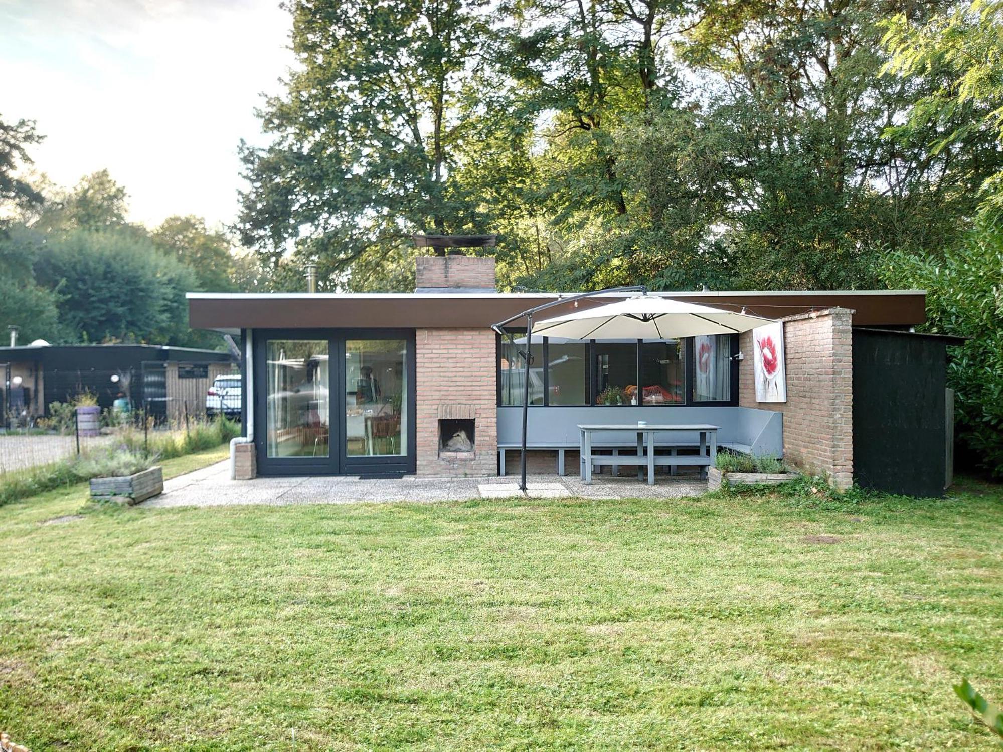 Zonnige Vrijstaande Bungalow In Prachtige Omgeving! Rekem المظهر الخارجي الصورة